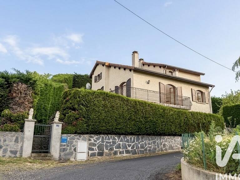 Vente Maison/villa 8 pièces — photo 1