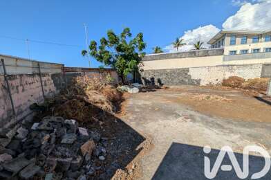 Terrain  640000 €