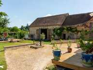 Maison en pierre de 4 pièces principales — photo 2
