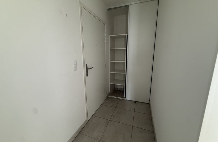 Résidence ORION, à TINQUEUX à louer appartement T3 de 64.64 — photo 2
