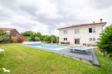 Maison 7 pièces 452790 €