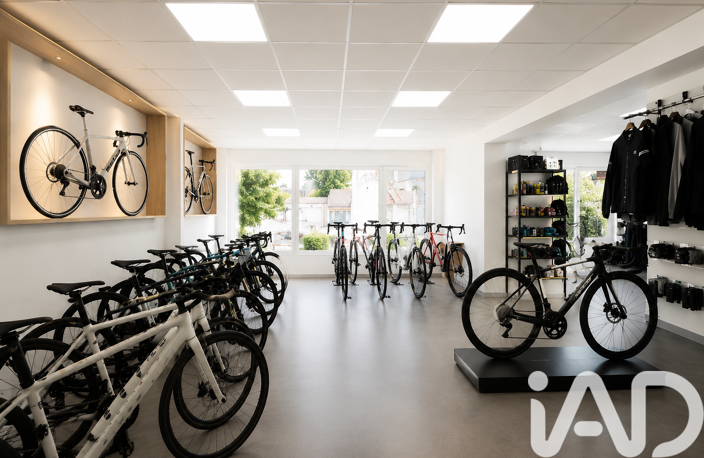 Vente Divers Commerces 180 m&sup2; — photo 3