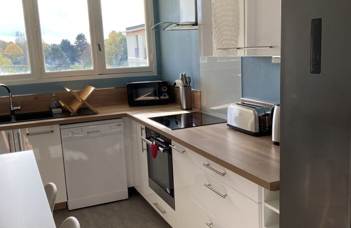 Vente Appartement 6 pièces — photo 3