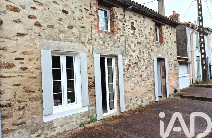 Vente Maison/villa 7 pièces — photo 2