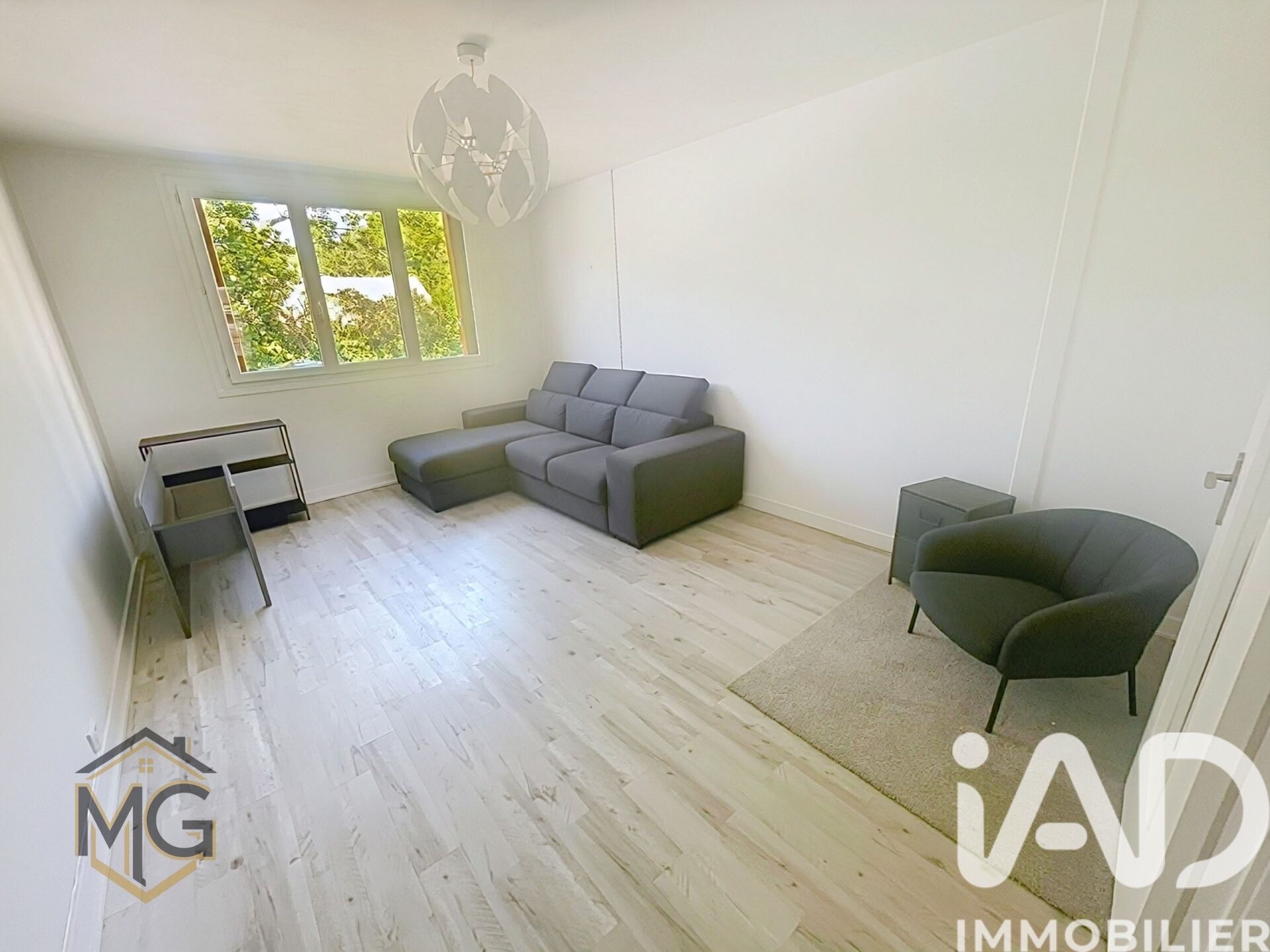 Vente Appartement 3 pièces - Photo 2