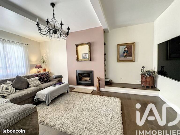 Vente Maison/villa 8 pièces — photo 1