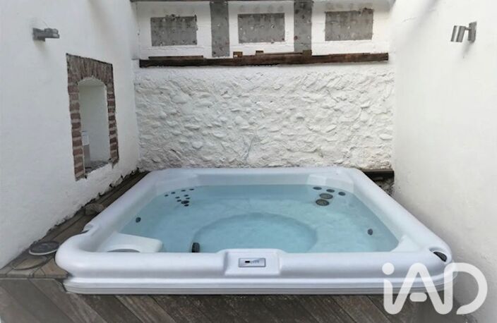 Vente Maison/villa 8 pièces — photo 2