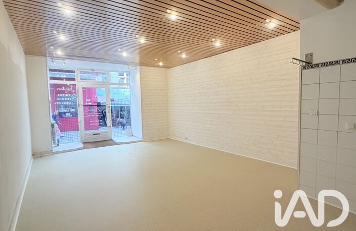 Vente Local commercial 37 m&sup2; — photo 2