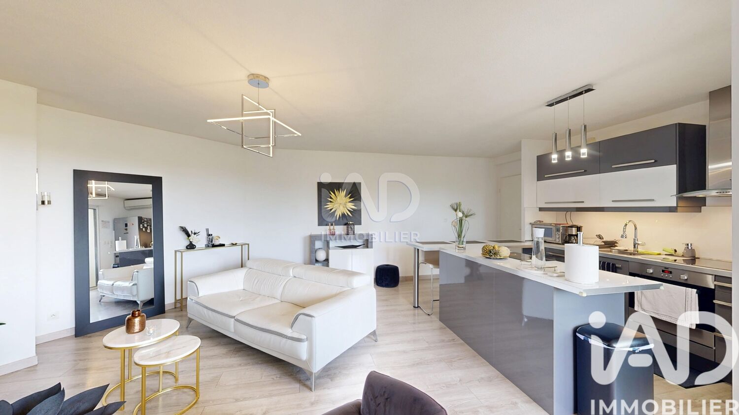Vente Appartement 3 pièces - Photo 2