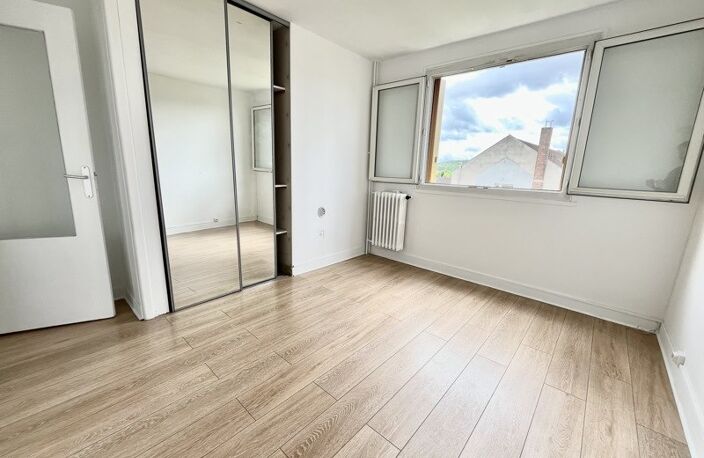 Appartement de 4 pièces principales — photo 5