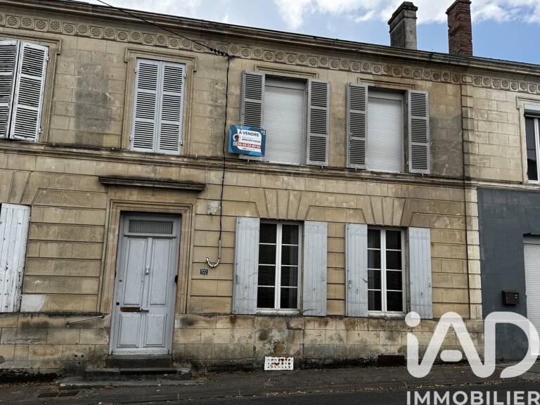 Vente Maison/villa 8 pièces — photo 1