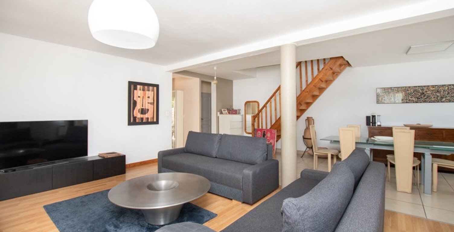 Maison de ville de 4 pièces principales — photo 1