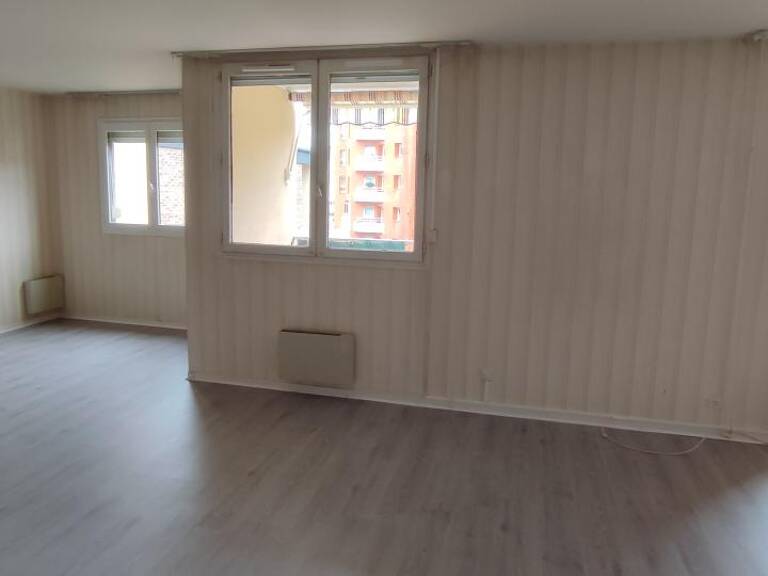 Quartier Jaurès Le Mans T5 avec balcon — photo 1