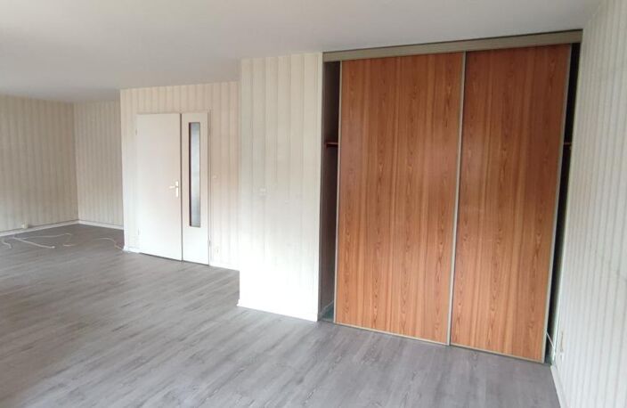 Quartier Jaurès Le Mans T5 avec balcon — photo 2