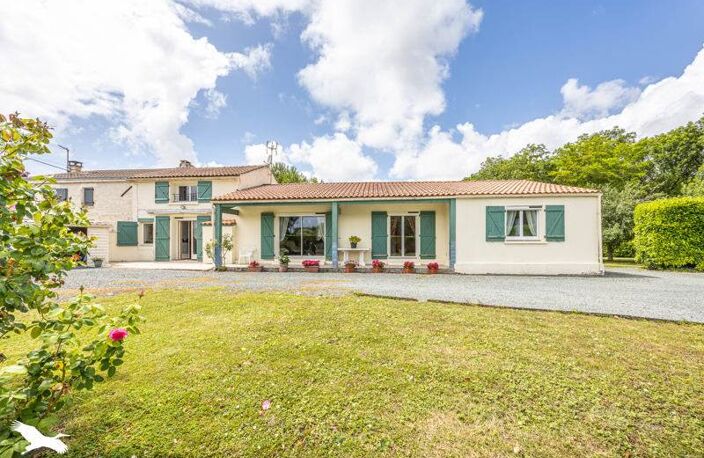 Maison en pierre de 7 pièces principales — photo 2