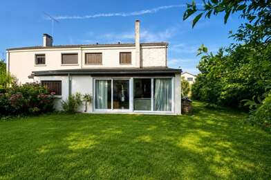 Maison 5 pièces 415100 €