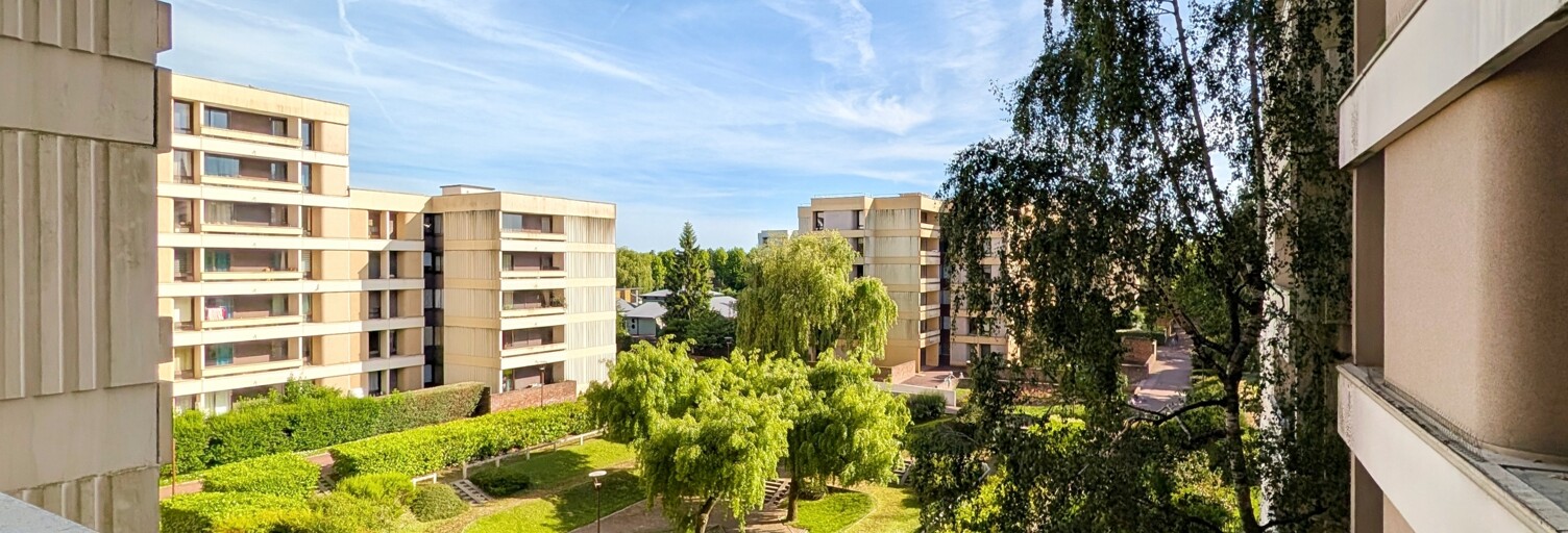 Appartement 5 Pièces 95 m² à vendre à Élancourt (78990)