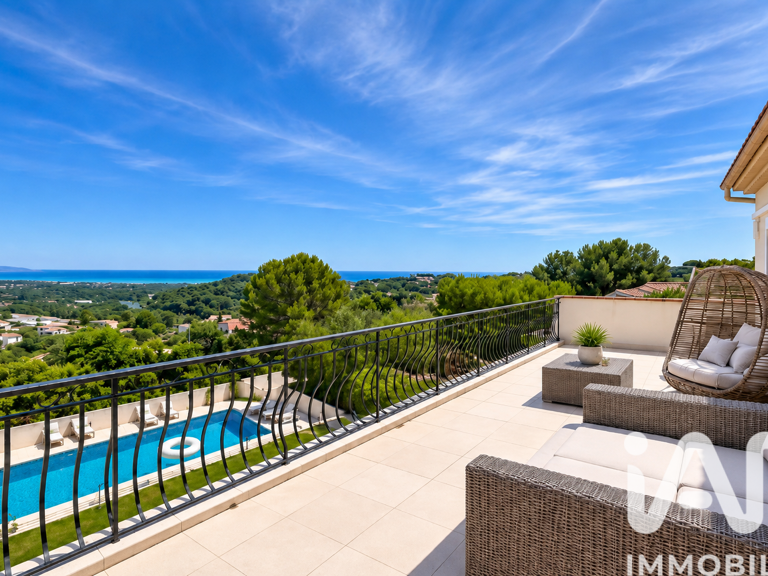 Vente Maison/villa 9 pièces — photo 1