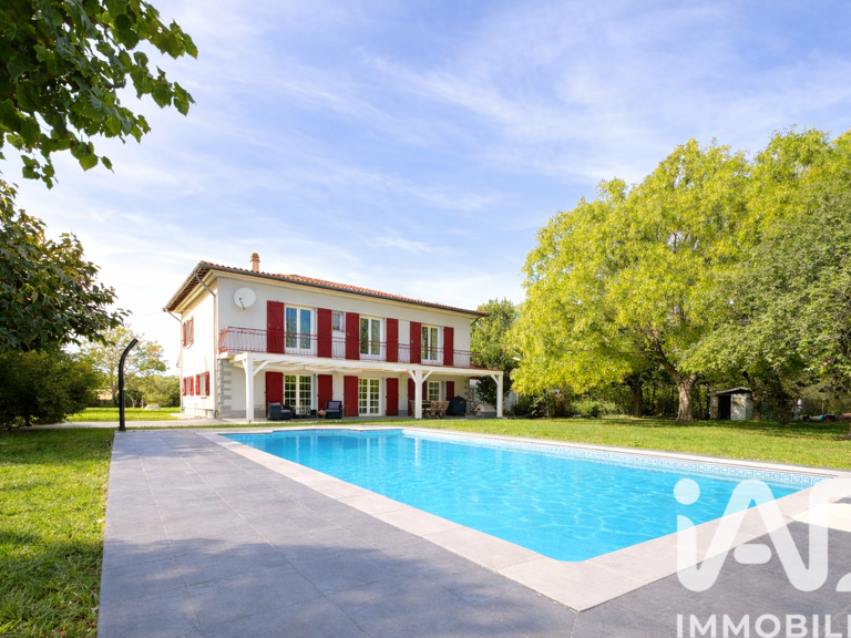 Vente Maison traditionnelle 7 pièces — photo 1