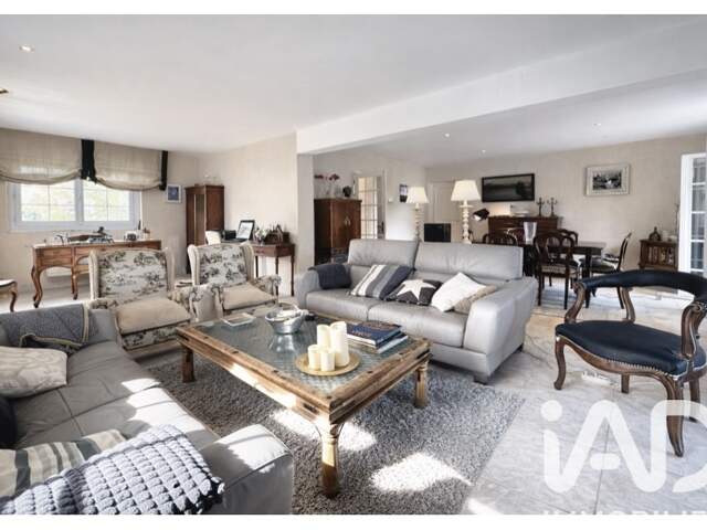 Vente Maison traditionnelle 7 pièces — photo du bien