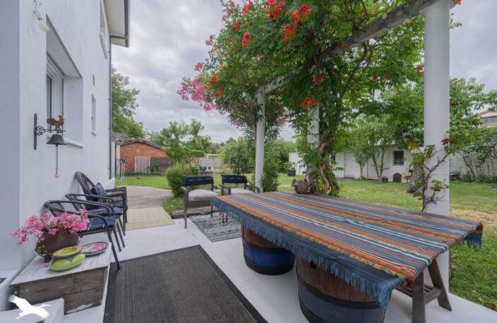 Maison art déco de 5 pièces principales — photo 2