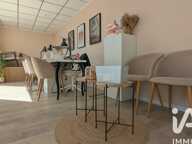 Vente Local commercial 75 m&sup2; — photo 2