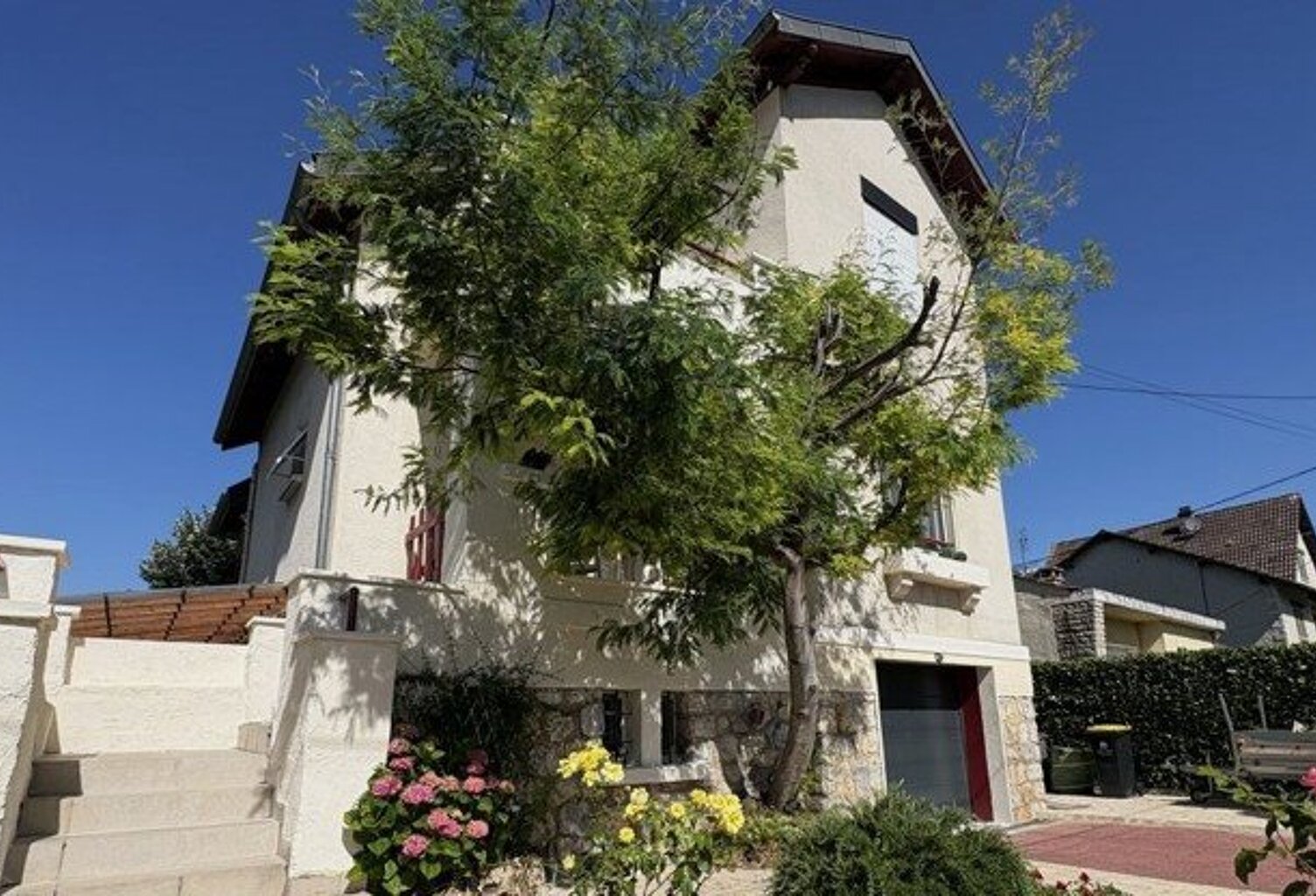 Maison de ville de 5 pièces principales — photo 1