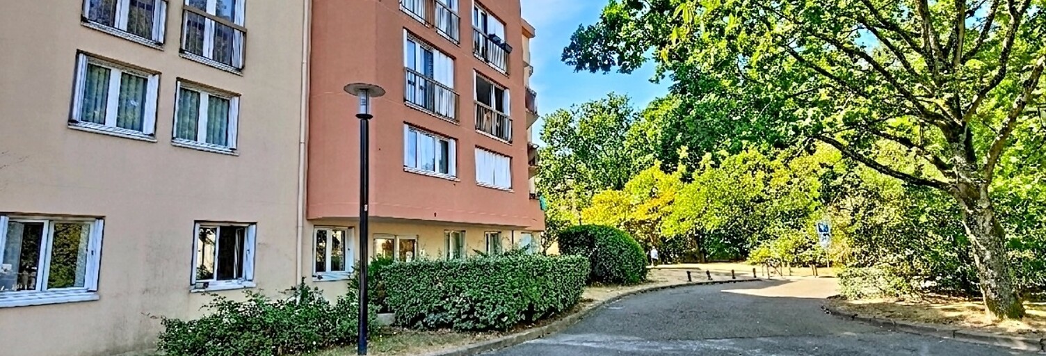 Appartement 4 Pièces 69 m² à vendre à Maurepas (78310)