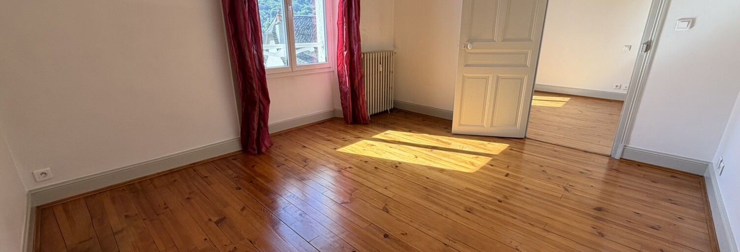 Appartement 2 Pièces 41 m² à vendre à Vic-sur-Cère (15800)