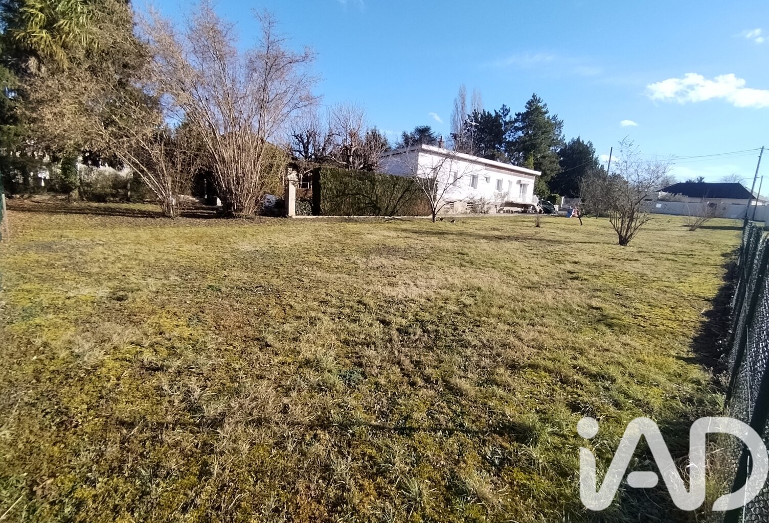 Vente Terrain 593 m&sup2; — photo 1