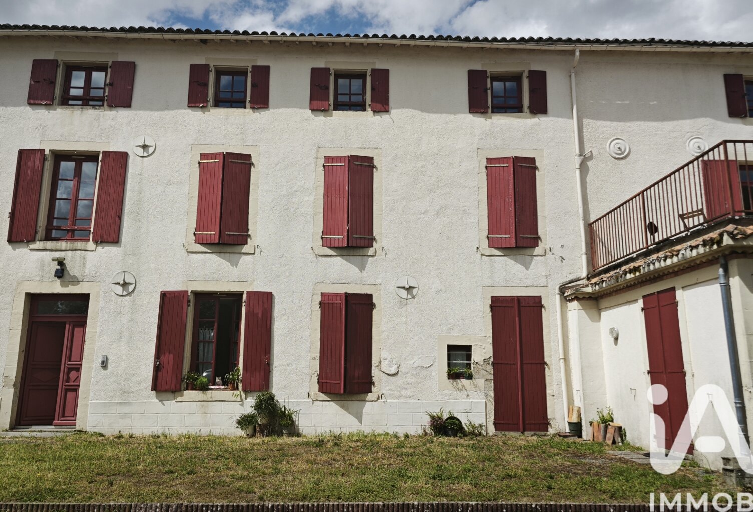 Vente Immeuble 588 m&sup2; — photo 1