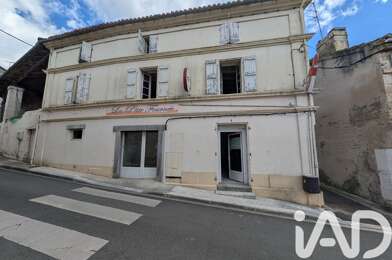 Immeuble  148000 €