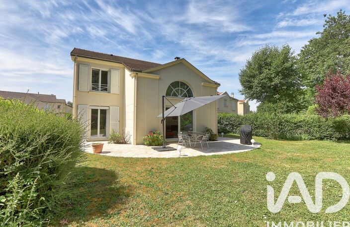 Vente Maison/villa 6 pièces — photo 2