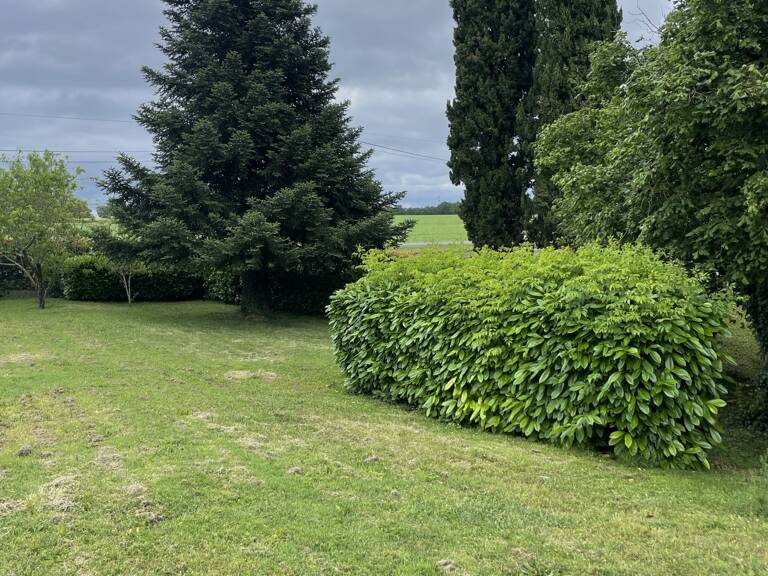 Vente Terrain à bâtir 887 m&sup2; — photo 1