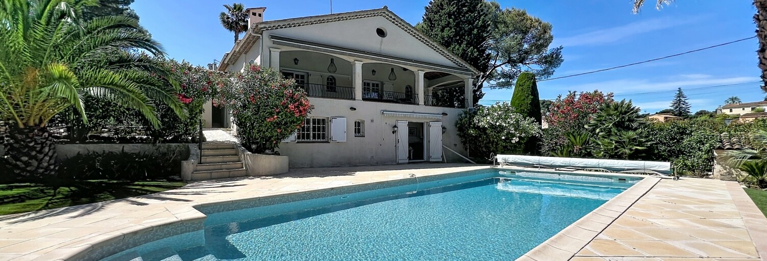Maison 9 Pièces 204 m² à vendre à Mougins (06250)