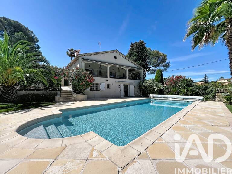 Vente Maison/villa 9 pièces — photo 1