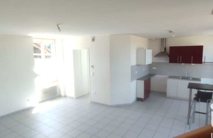Vente Maison/villa 4 pièces — photo 3