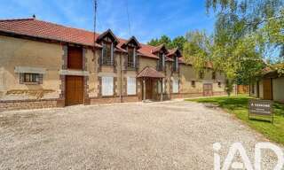 Maison 8 Pièces 500 m² à vendre à Saint-Julien-les-Villas (10800)