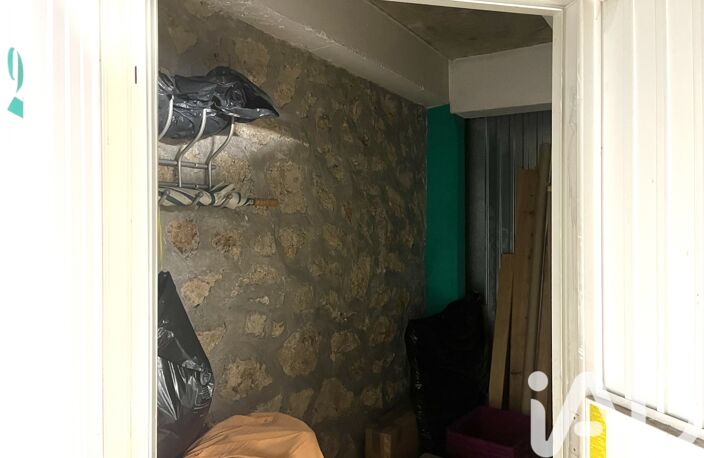 Vente Garage 4 m&sup2; — photo 2