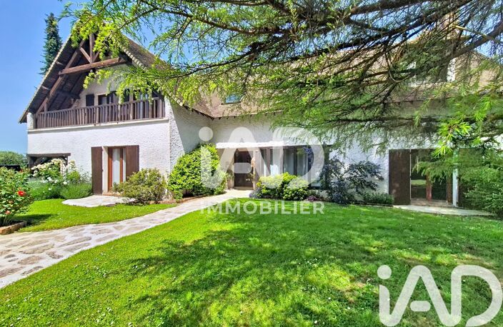 Vente Maison/villa 11 pièces — photo 2
