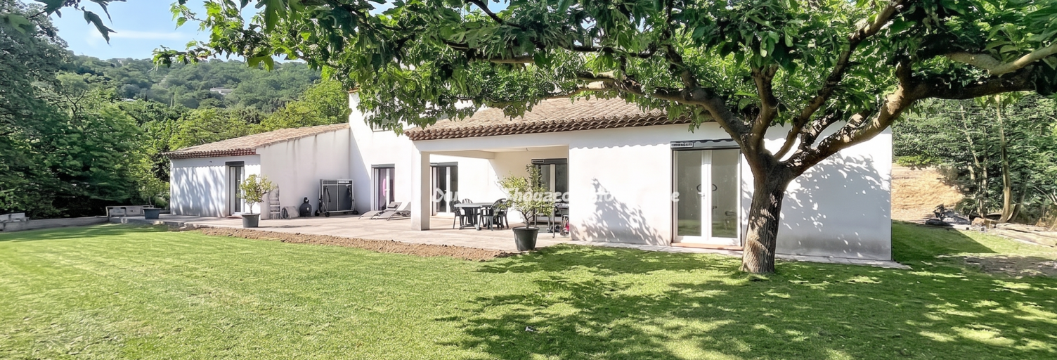 Maison 8 Pièces 168 m² à vendre à Collobrières (83610)