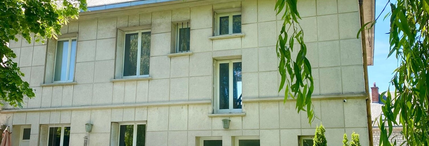 Maison 8 Pièces 295 m² à vendre à La Loupe (28240)
