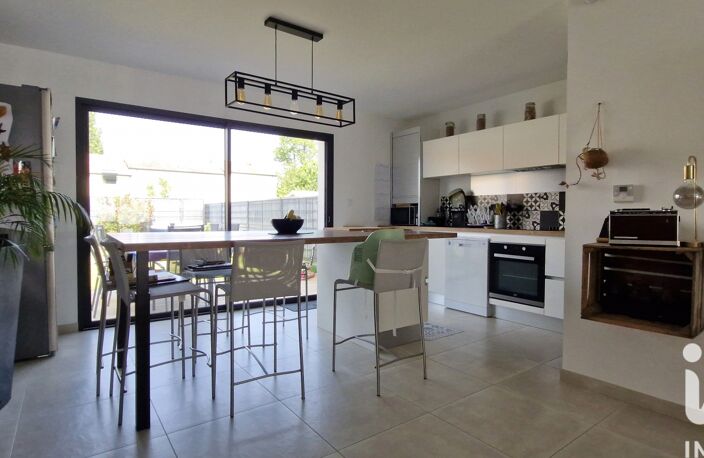 Vente Maison/villa 4 pièces — photo 4