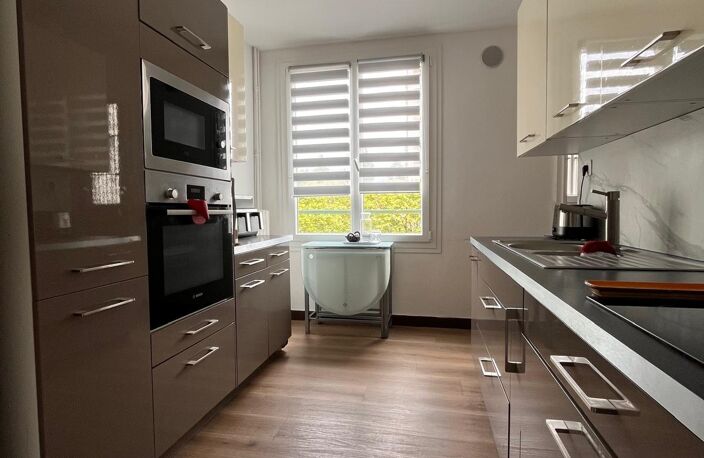 Vente Appartement 5 pièces — photo 2