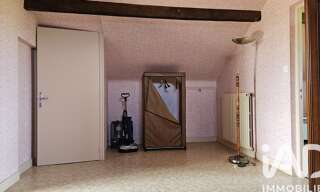 Maison 5 Pièces 108 m² à vendre à Saint-Étienne-de-Maurs (15600)