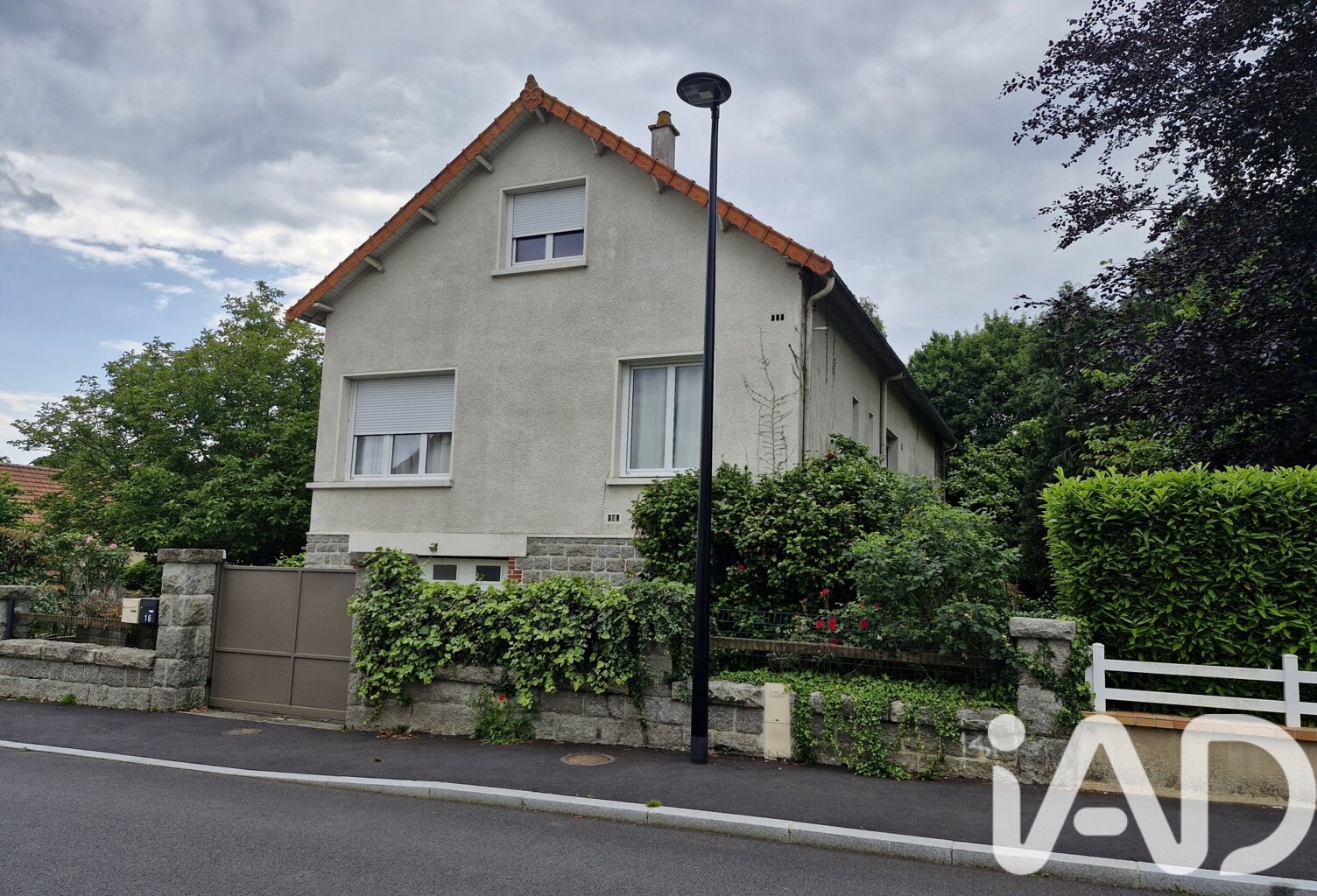 Vente Maison traditionnelle 9 pièces — photo 1
