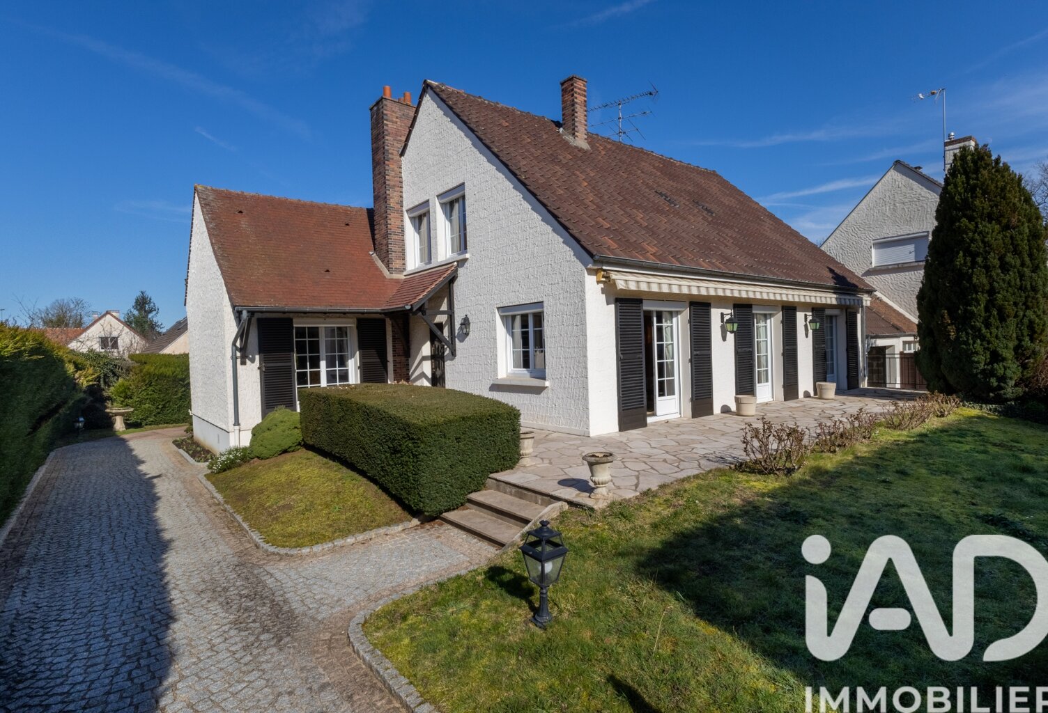 Vente Maison/villa 8 pièces — photo 1