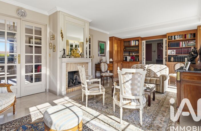 Vente Maison/villa 8 pièces — photo 2