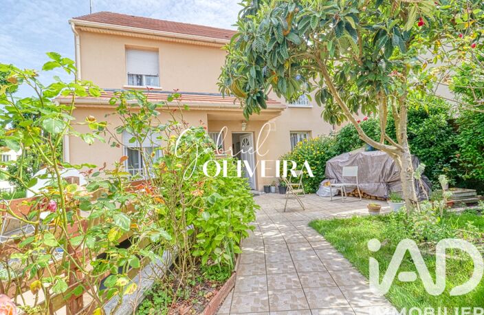 Vente Maison/villa 7 pièces — photo 2