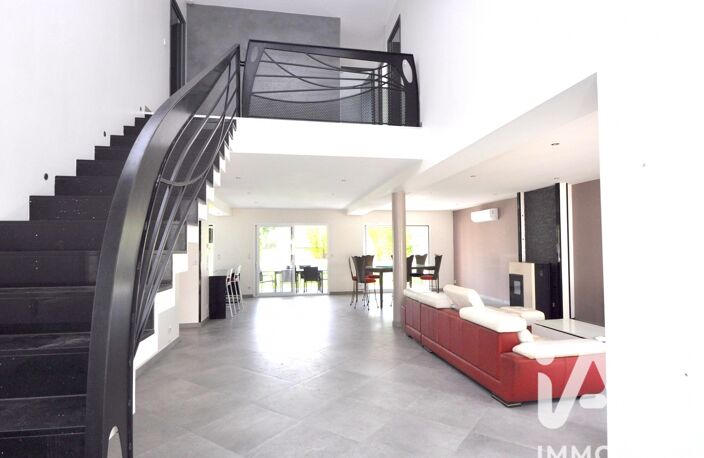 Vente Maison/villa 6 pièces — photo 2